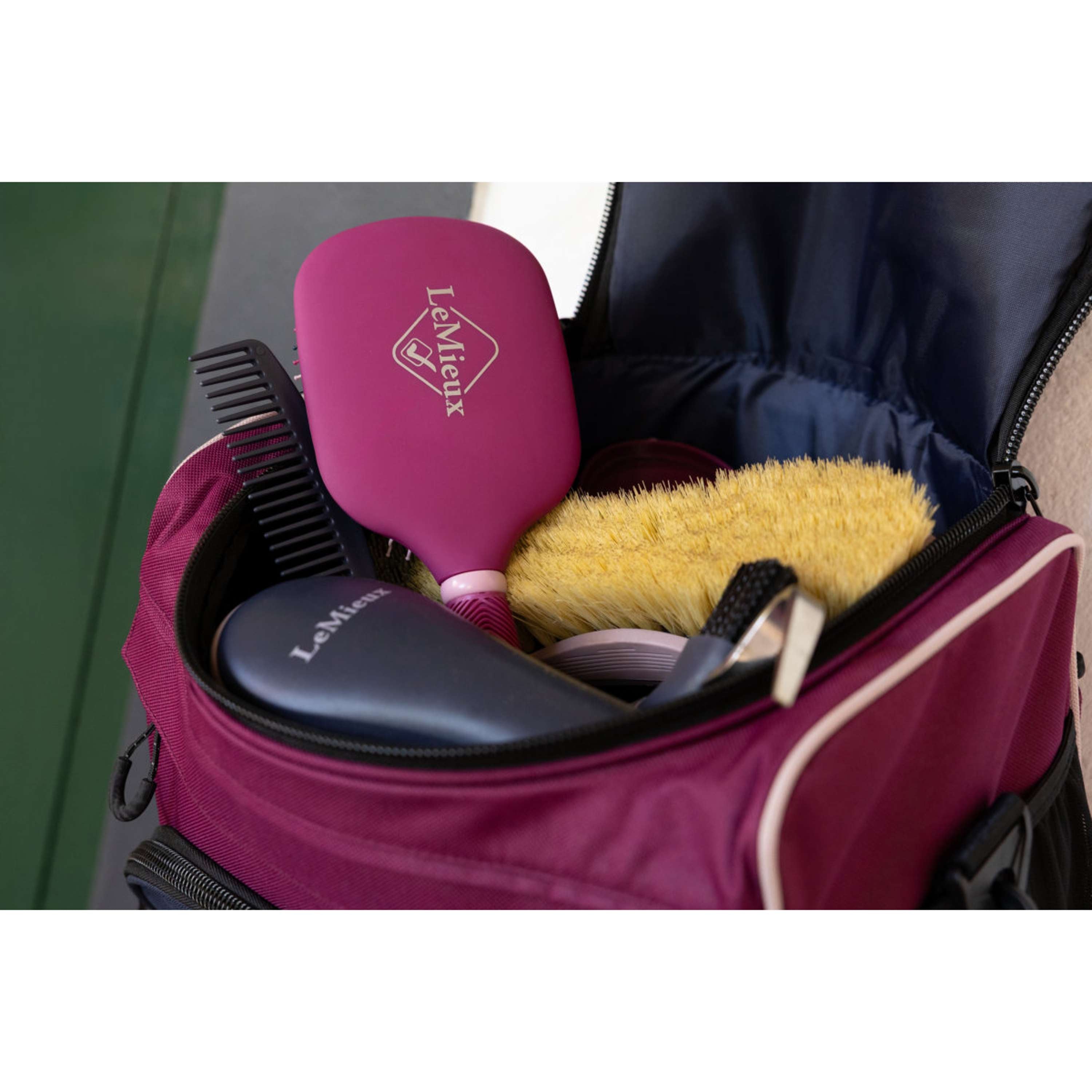 LeMieux Grooming Bag ProKit Lite Blackberry