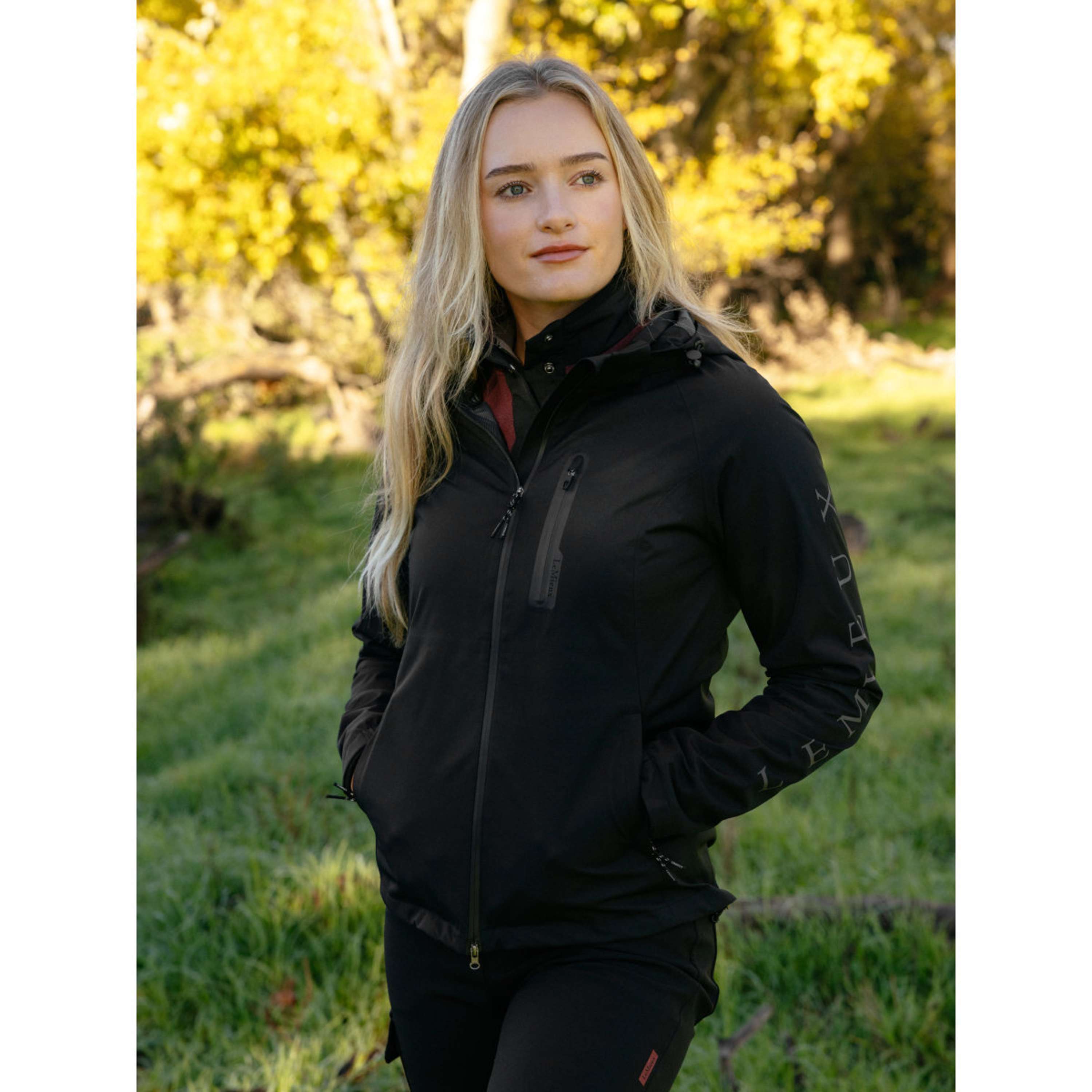 LeMieux Jacket Athena Waterproof Lightweight Black