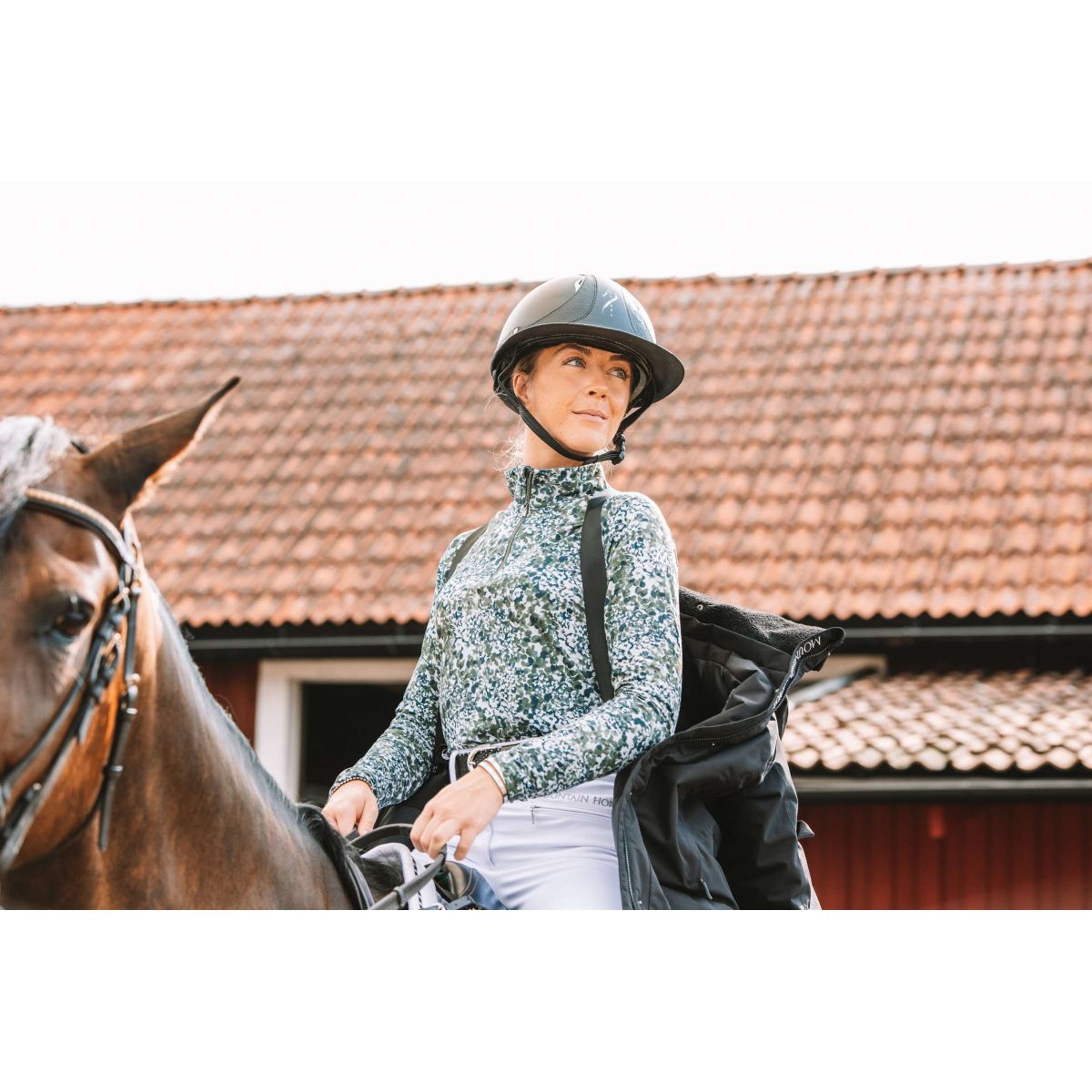 Mountain Horse Long Coat Saga Onyx Black