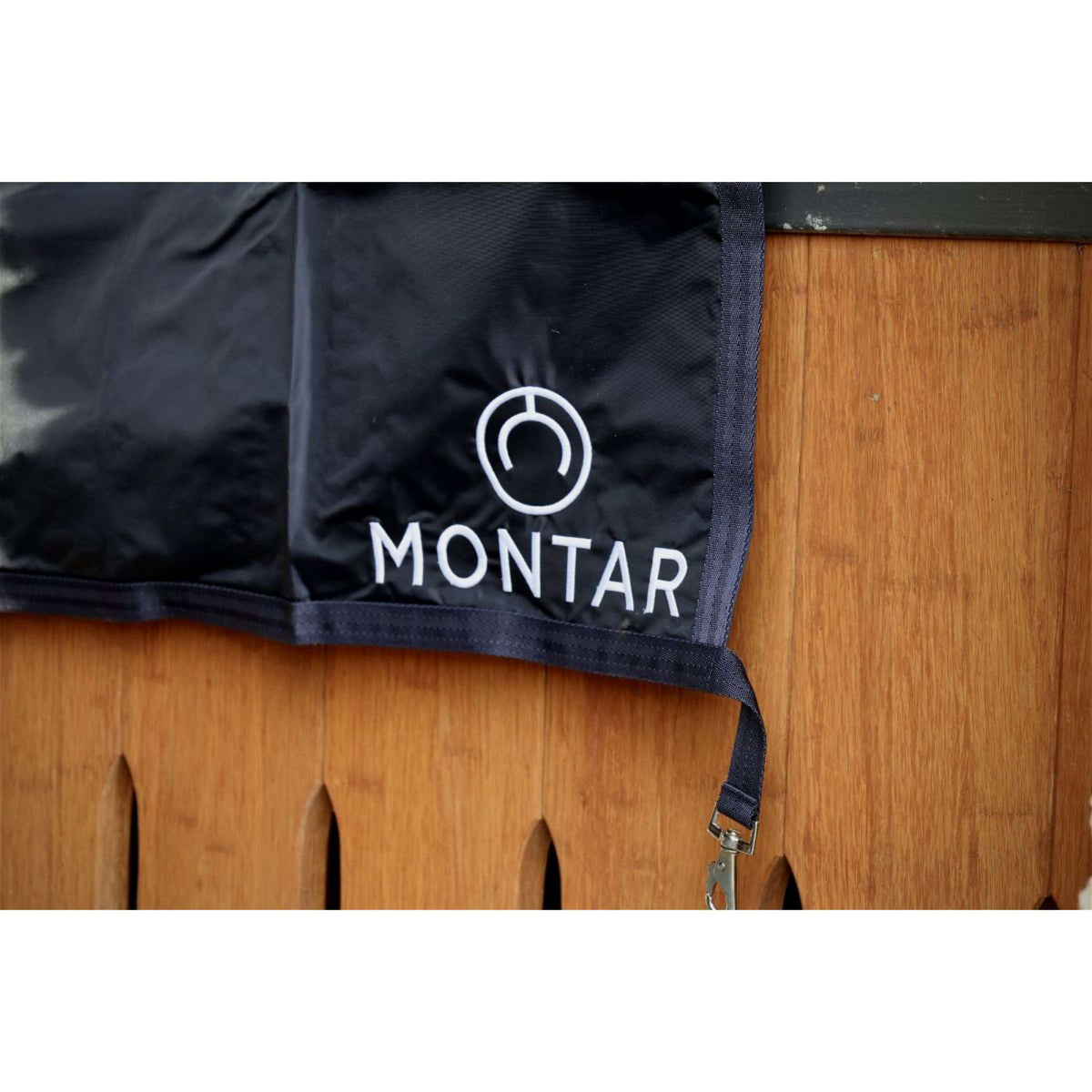 Montar Stable Cloth Navy