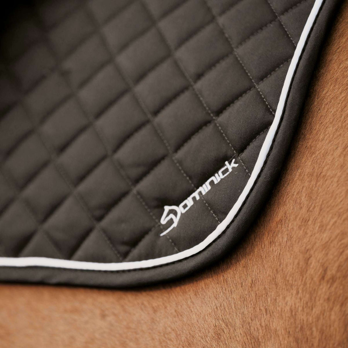 Dominick Saddlepad Dressage Black/Black&White