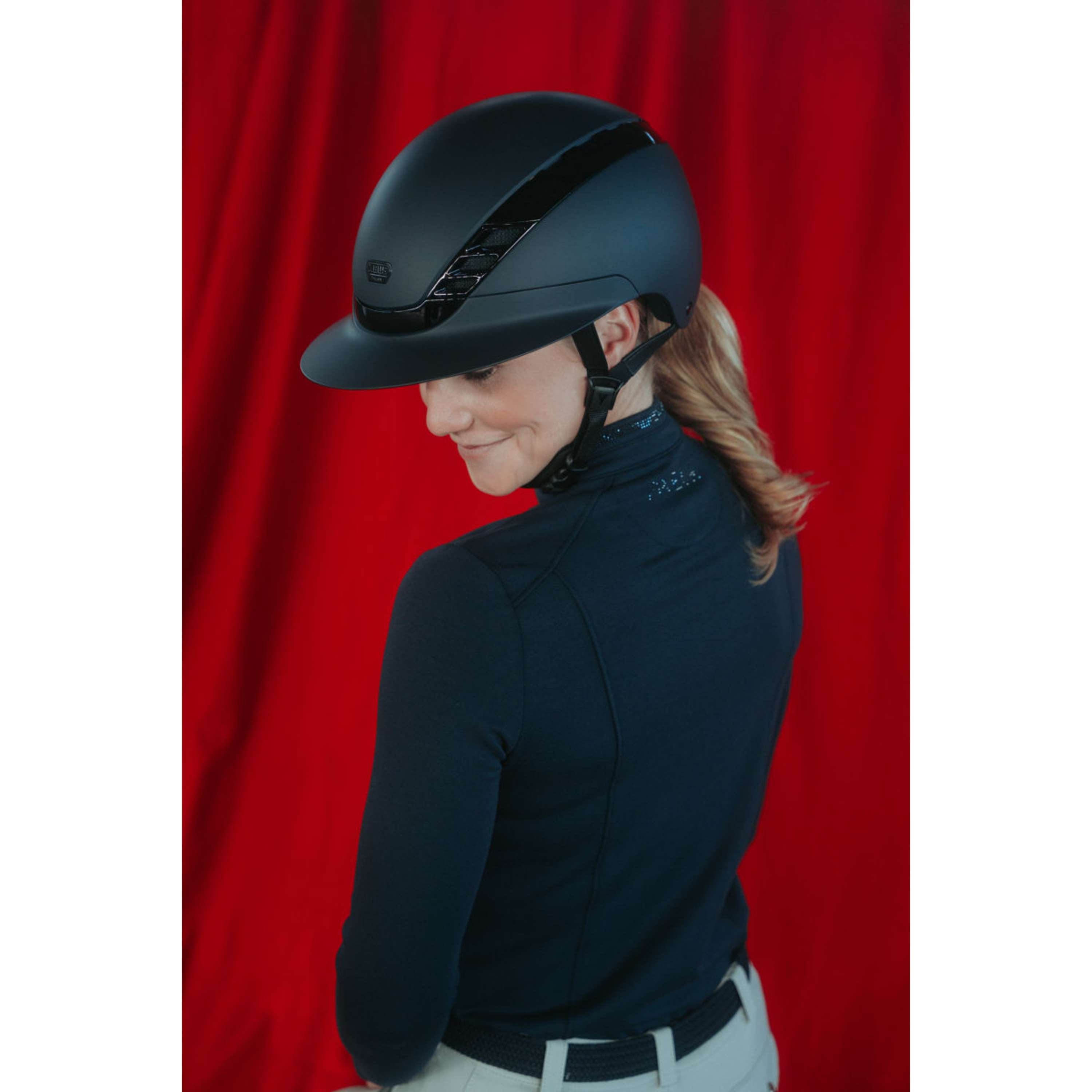 Pikeur Cap AirLuxe Pure Long Visor Black