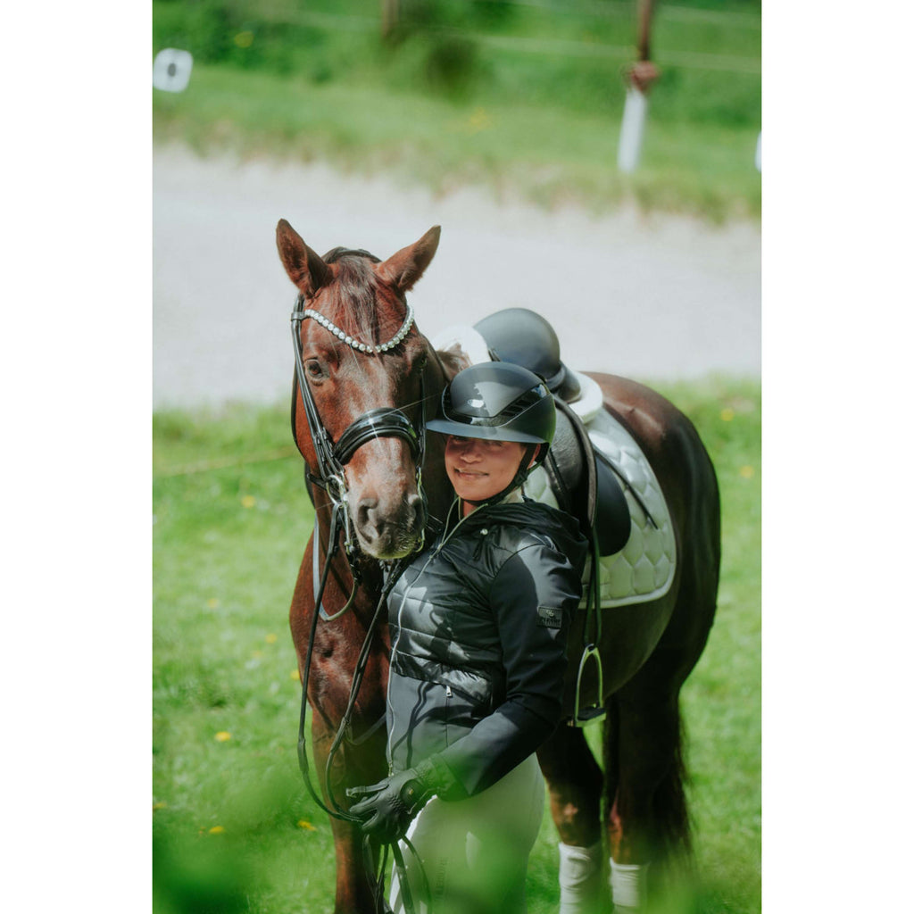 Pikeur Cap AirLuxe Pure Long Visor Black