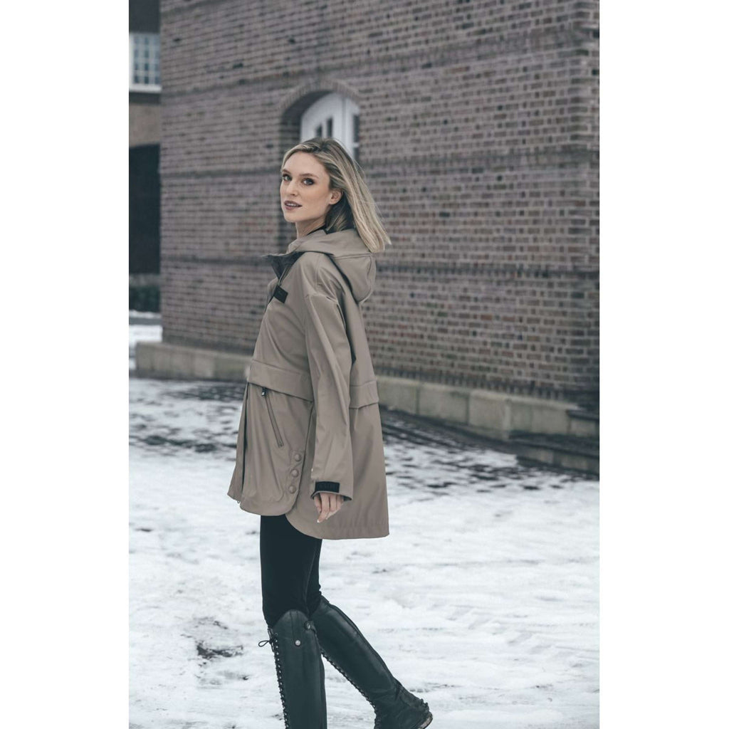 Pikeur Rain Coat Cape Athleisure AW26 Mocha Cream