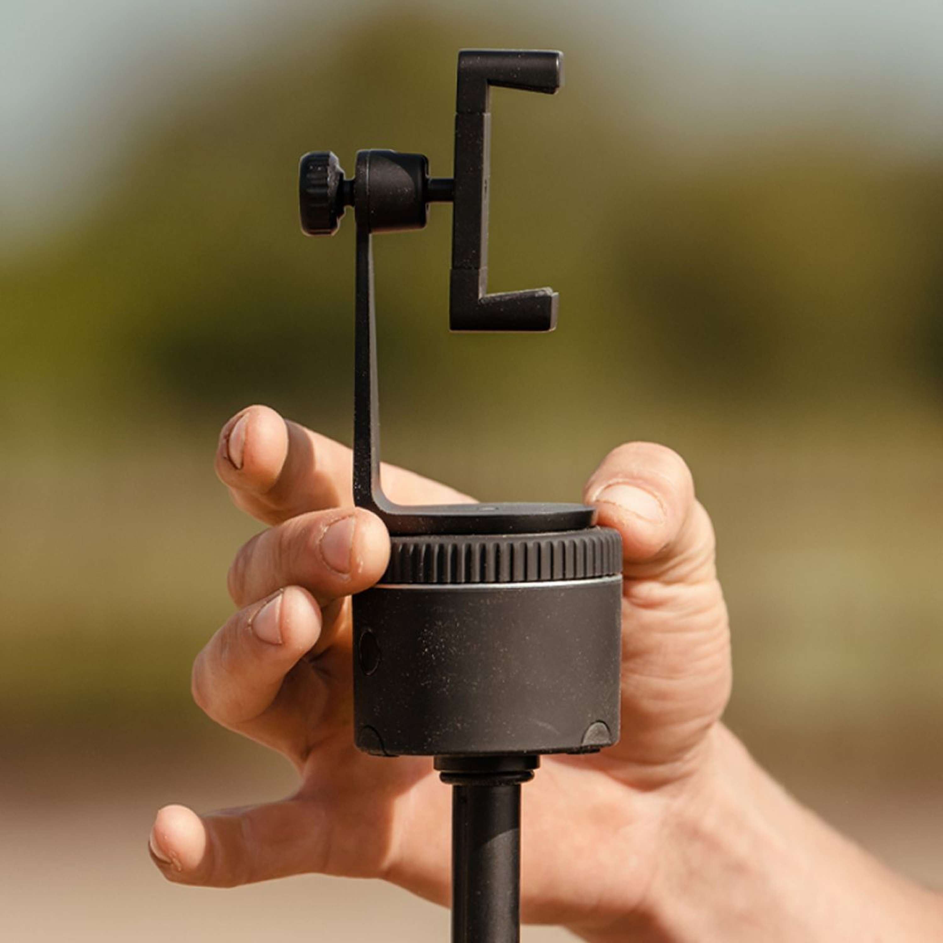 Pivo Phone Holder Smart Mount
