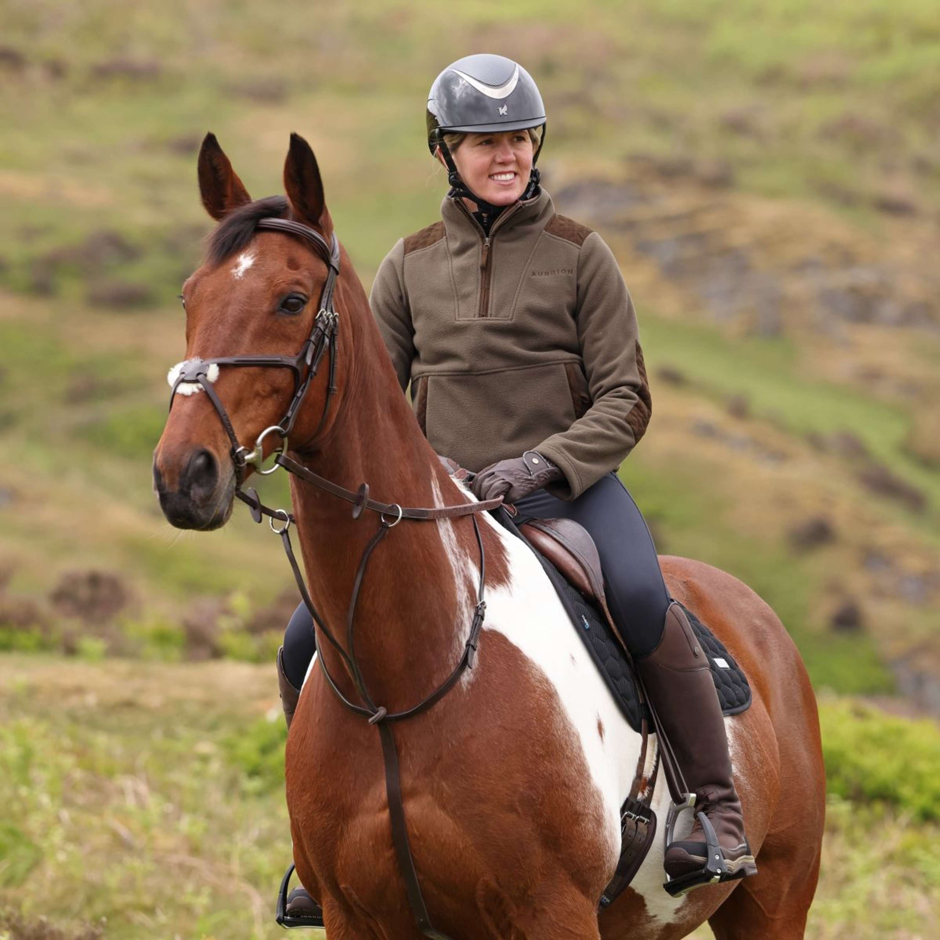 Aubrion by Shires Sweater Heritage Fleece Dark Olive