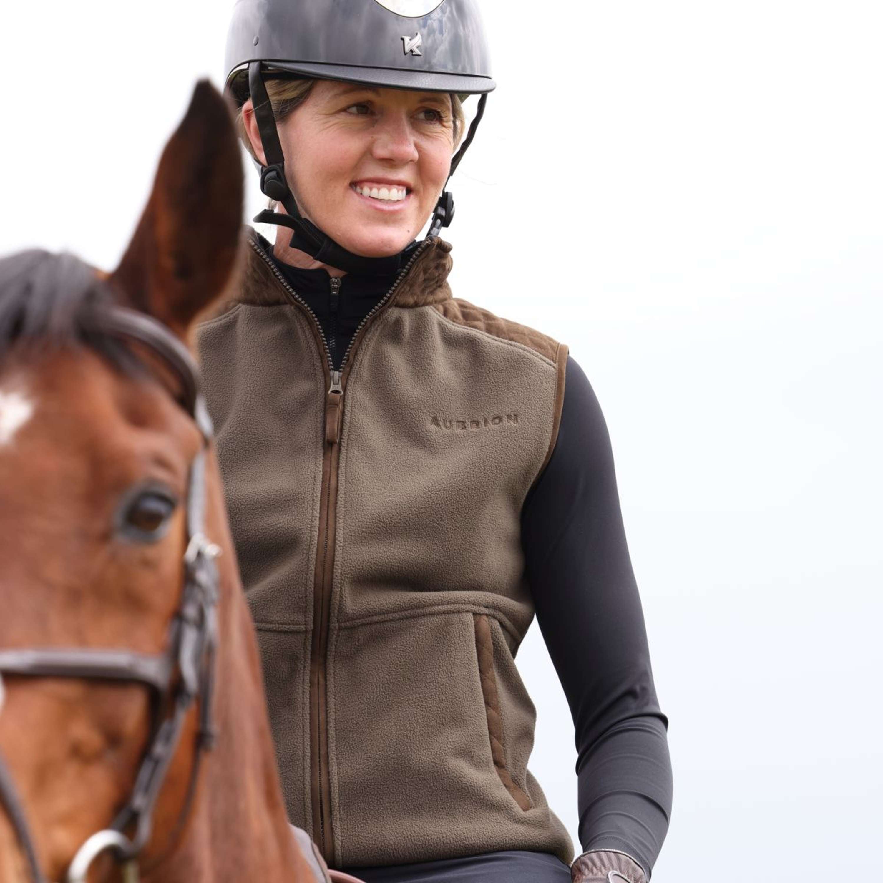 Aubrion by Shires Bodywarmer Heritage Fleece Dark Olive