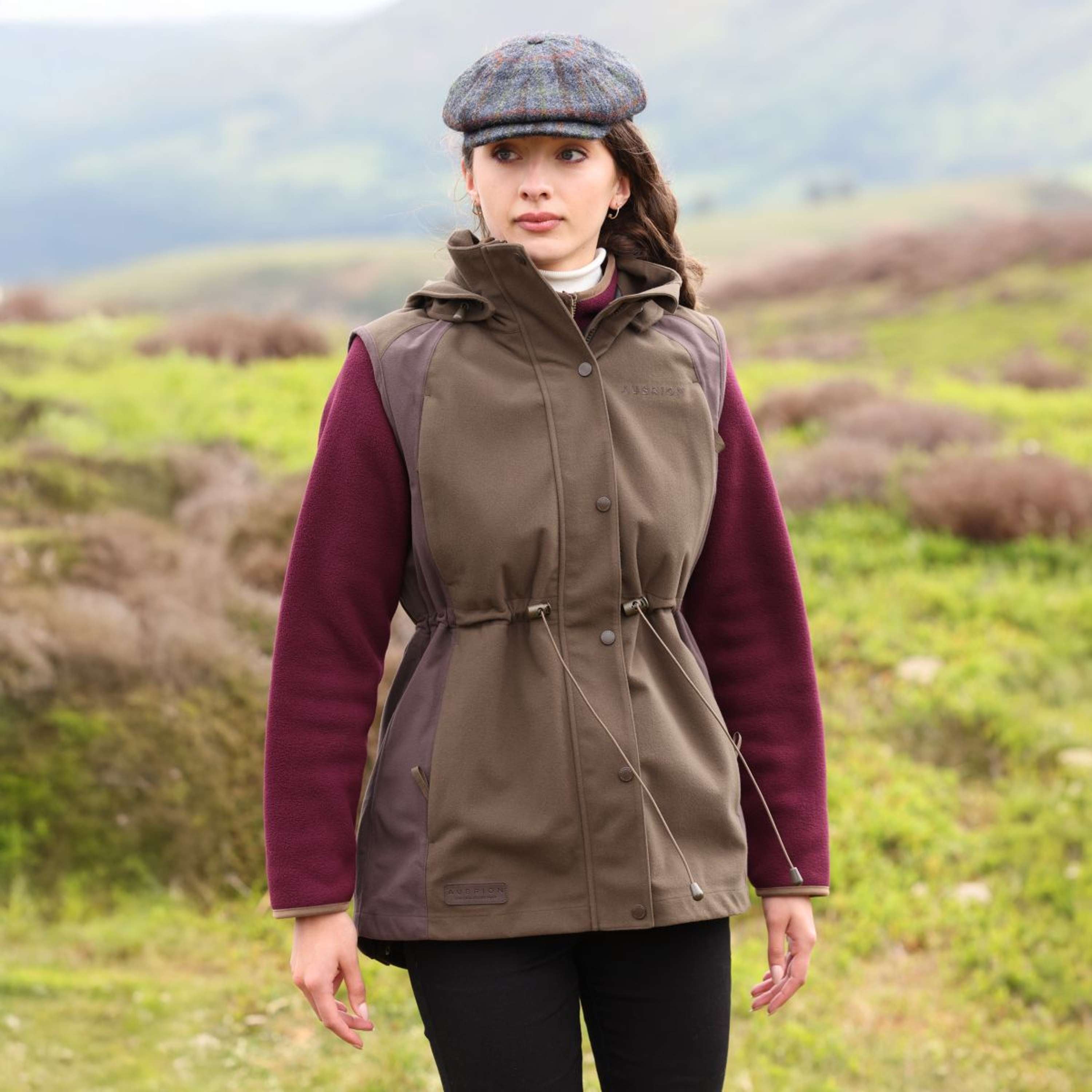 Aubrion by Shires Bodywarmer Heritage Dark Olive