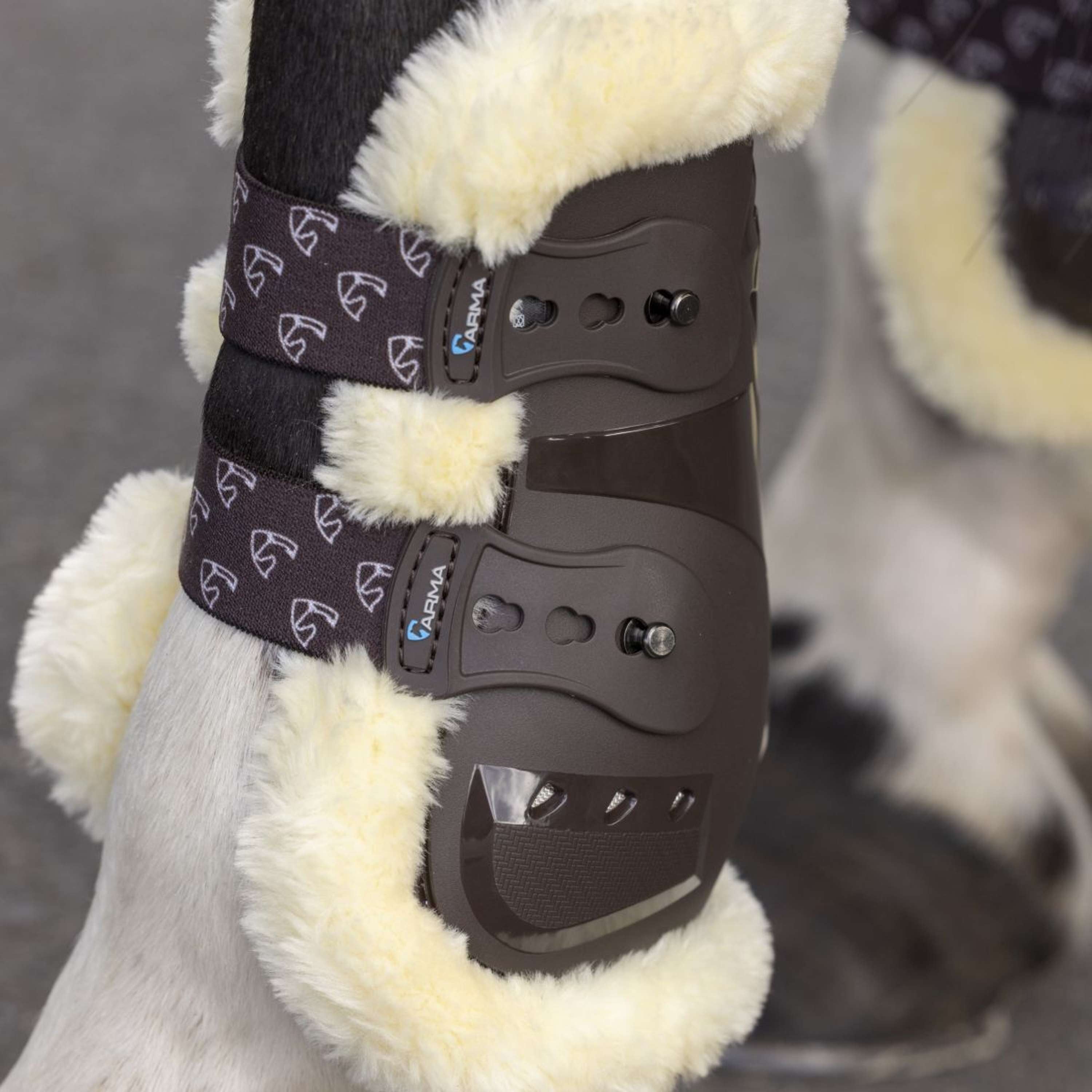 Arma by Shires Fetlock Boots Carbon Pro SupaFleece Brown