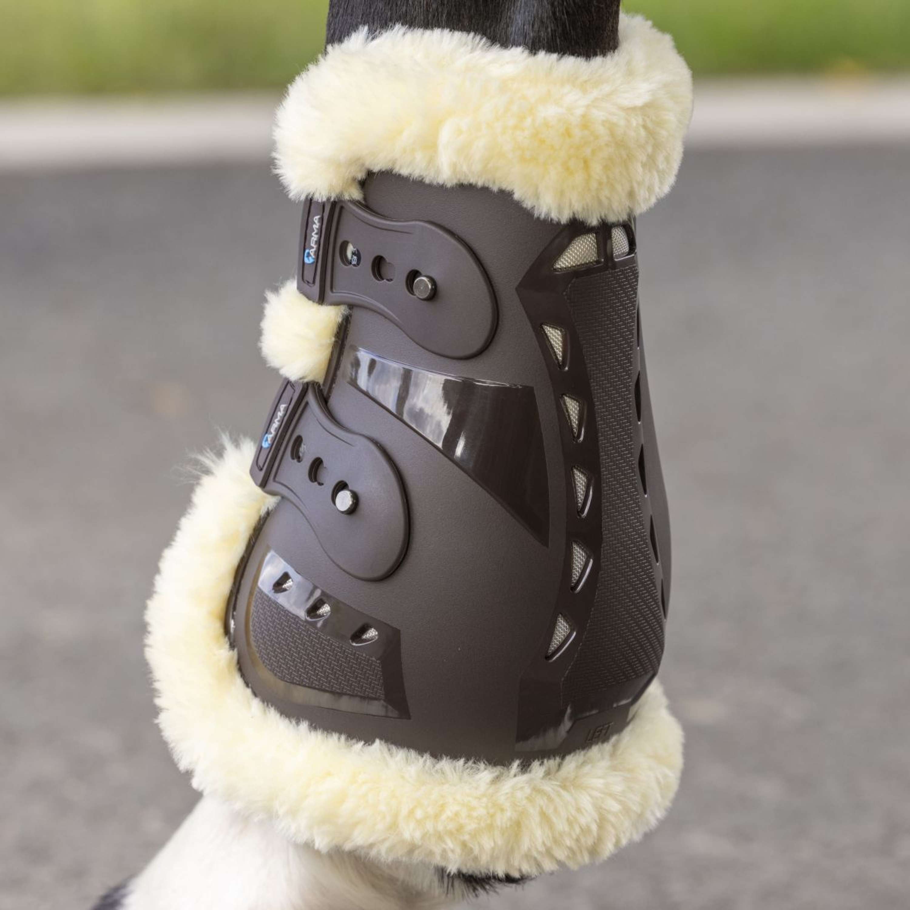 Arma by Shires Fetlock Boots Carbon Pro SupaFleece Brown