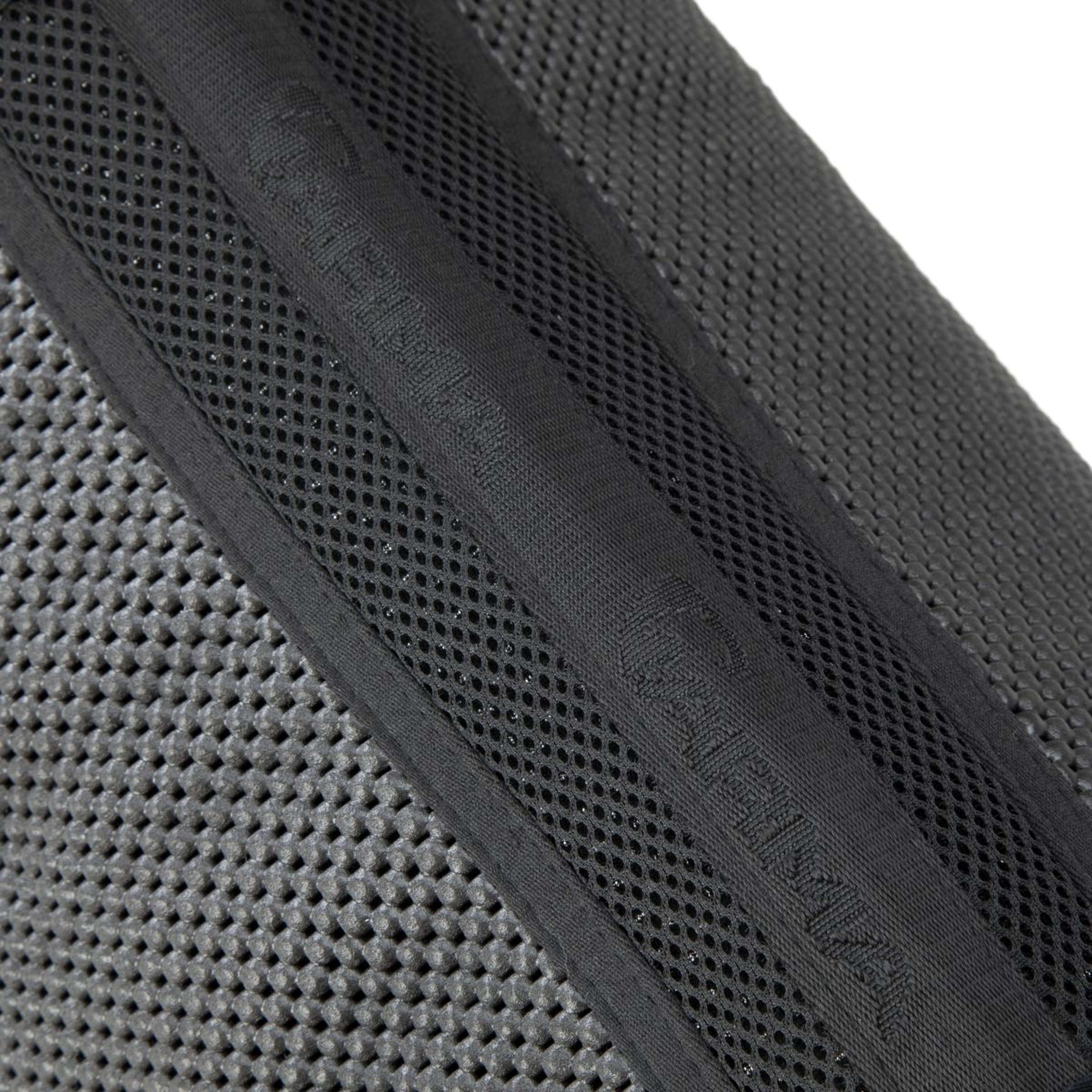 Arma by Shires Saddlepad Soft Grip Jumping Black