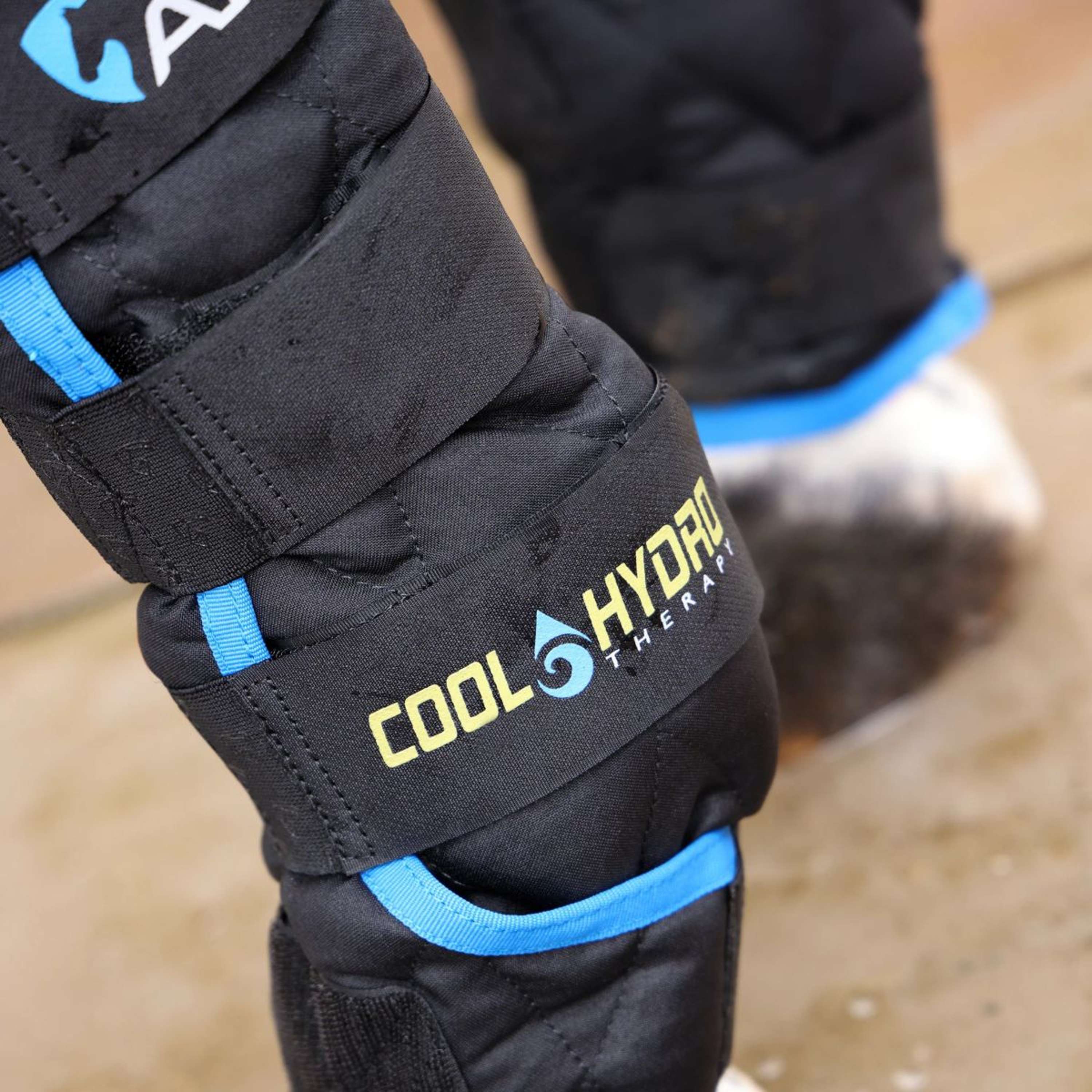 Arma by Shires Leg protection Cool Hydro Therapy Black