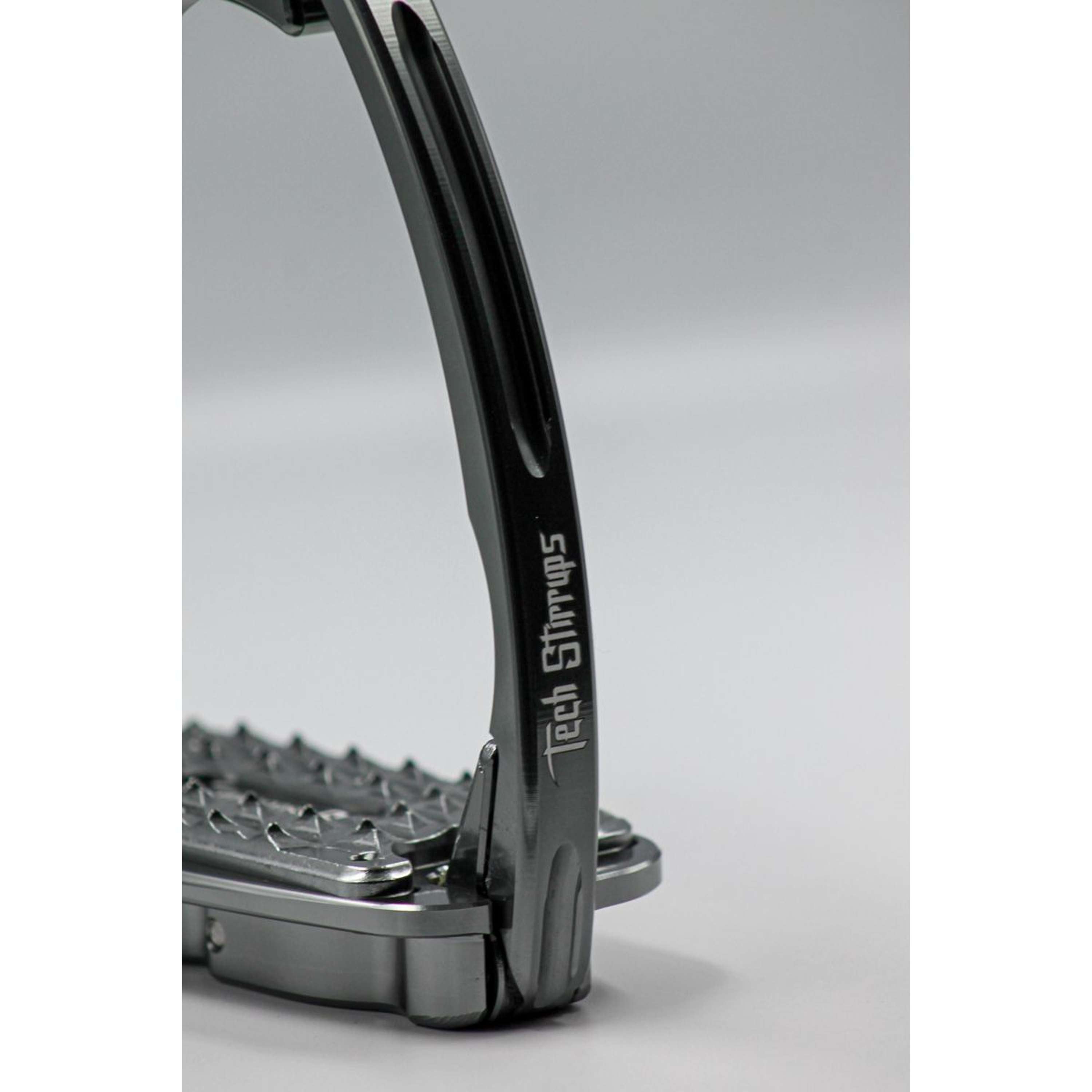 Tech Stirrups Stirrups Venice Sloped EVO Titanium