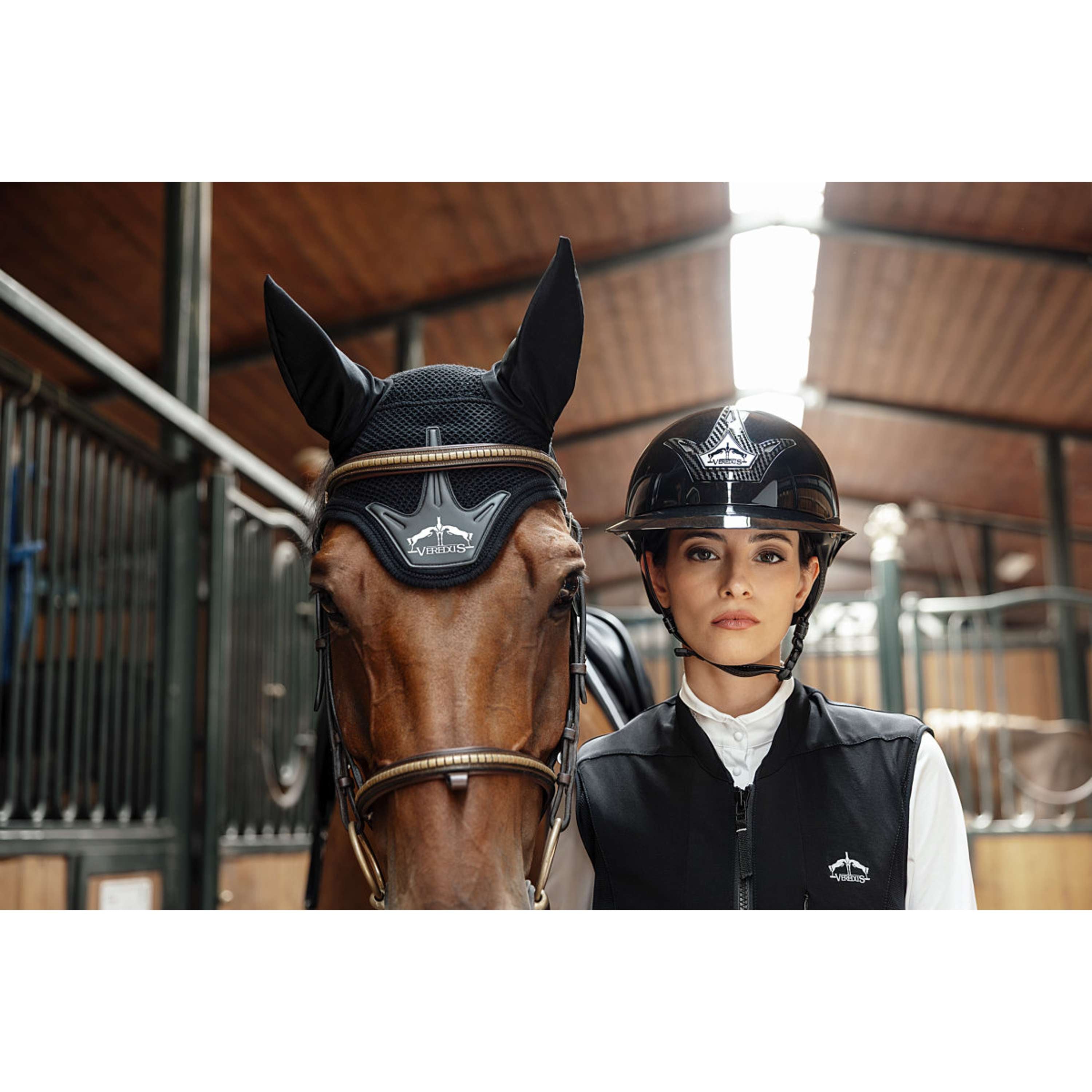 Veredus Cap Vita Wide Visor Lacquer Black