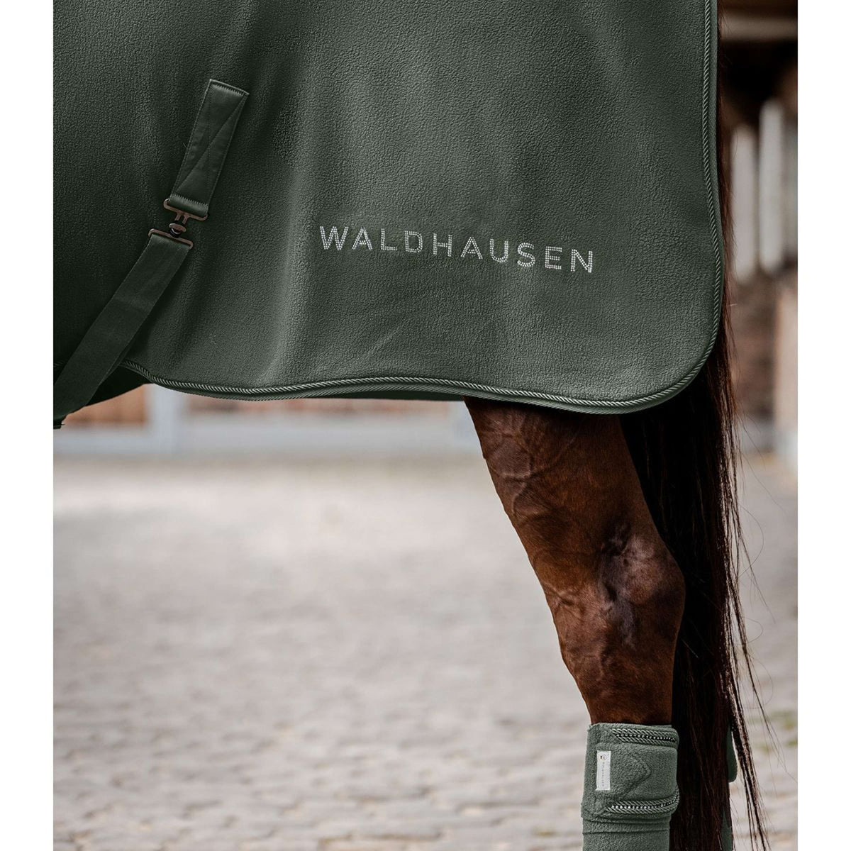 Waldhausen Fleece Rug Nepal Dark Olive