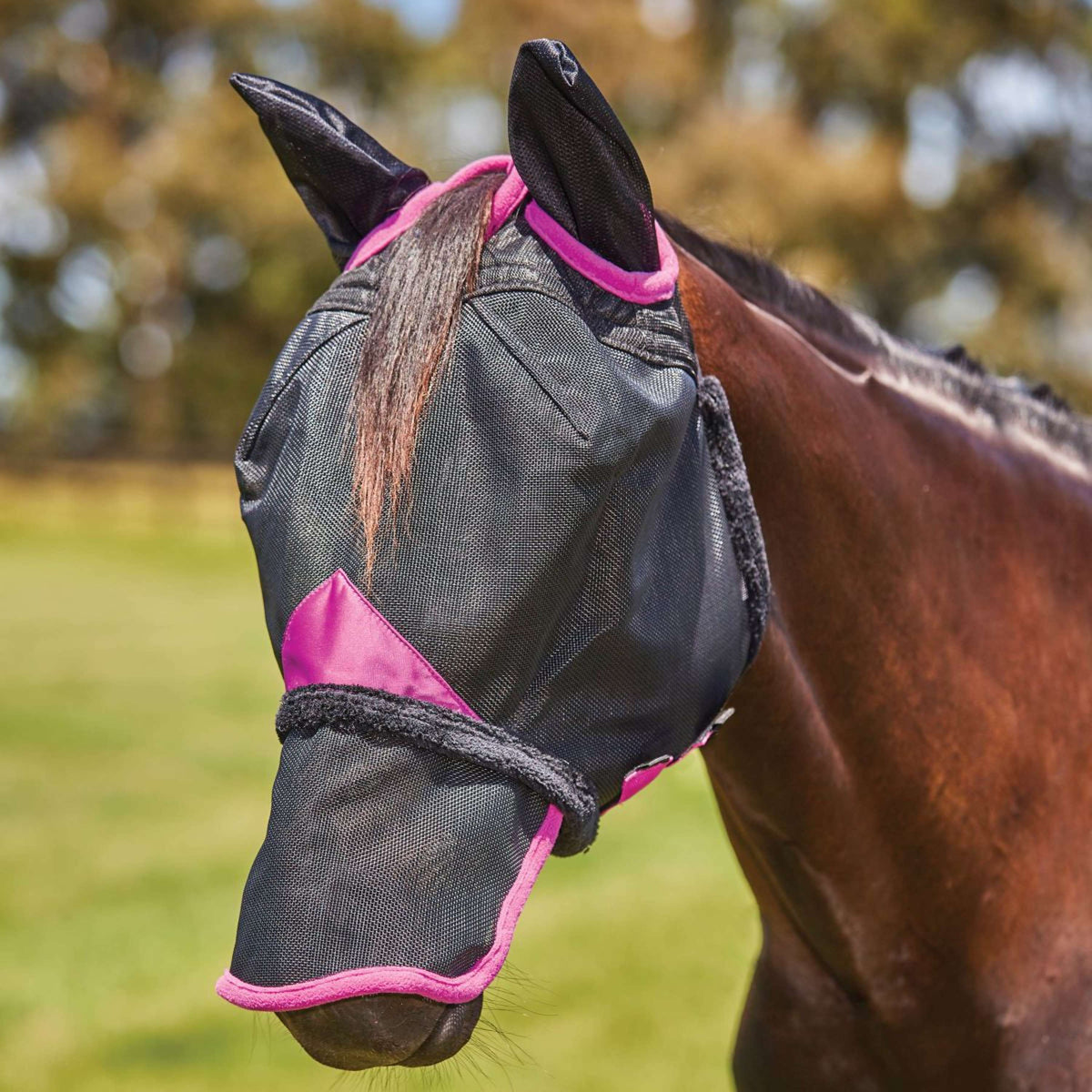 Weatherbeeta Fly Mask Comfitec Deluxe Durable Mesh with Ears and Nose Black/Purple