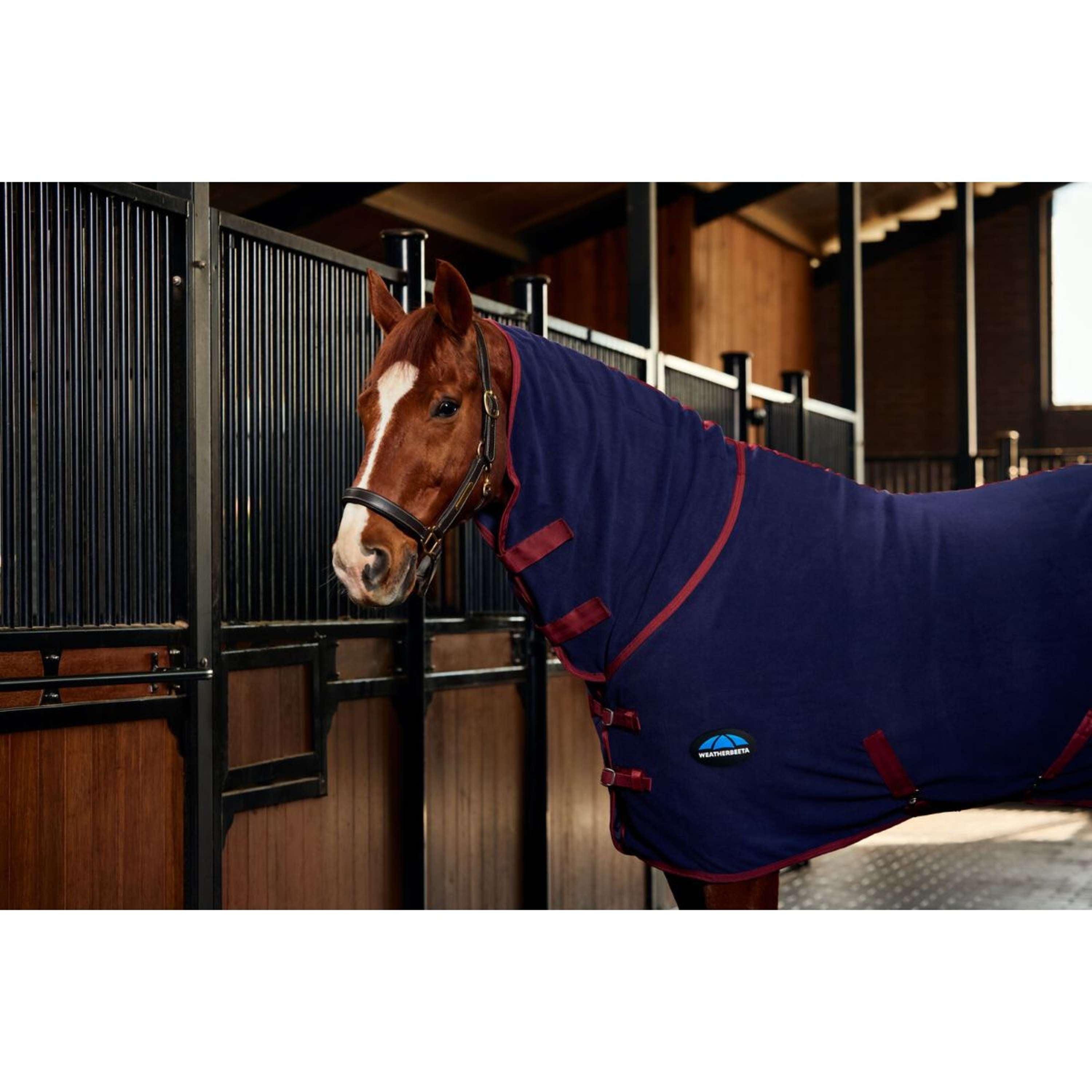 WeatherBeeta Fleece Rug Anti-Static Cooler Combo Neck Navy/Burgundy