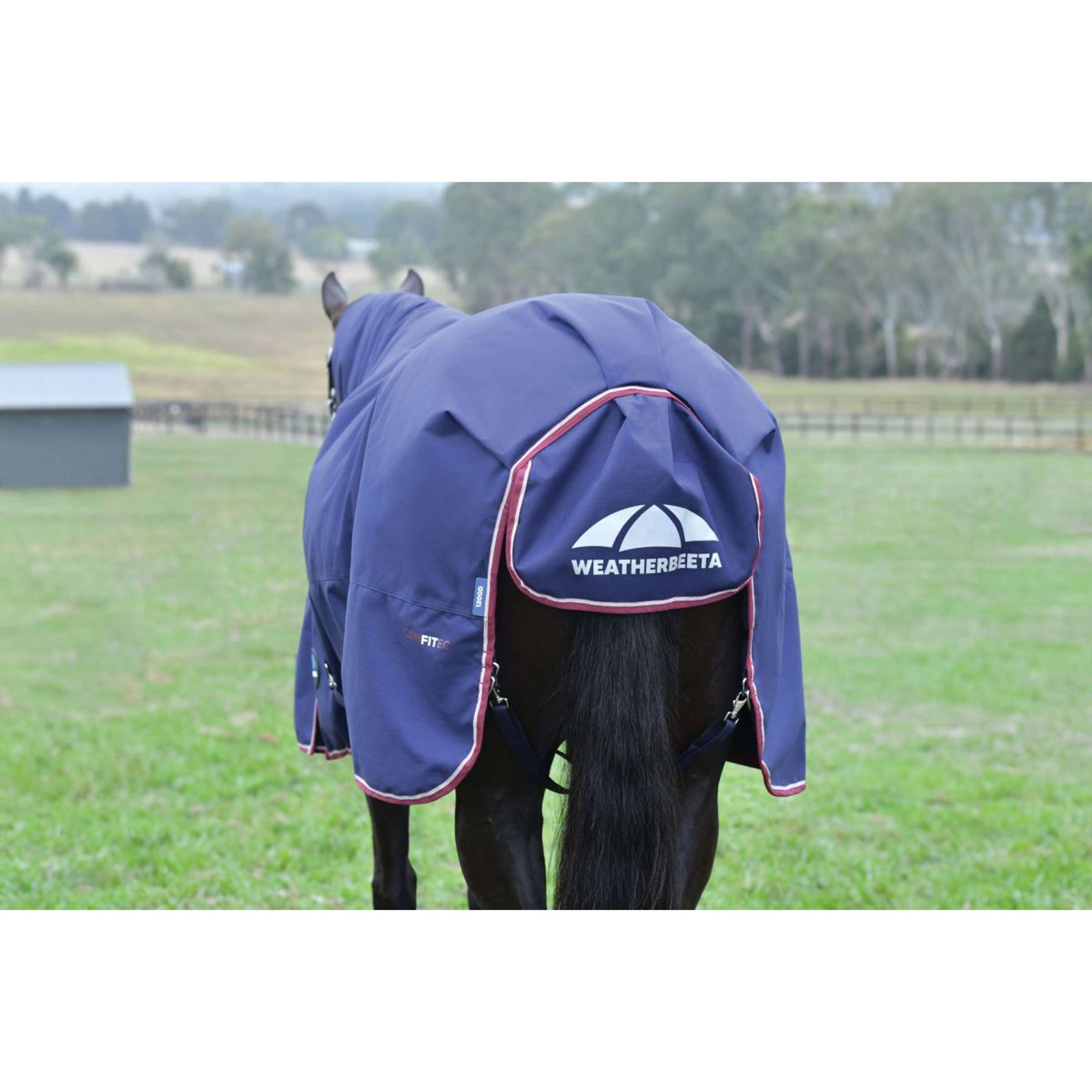 WeatherBeeta ComFiTec Essential Turnout 50g Navy/Burgundy