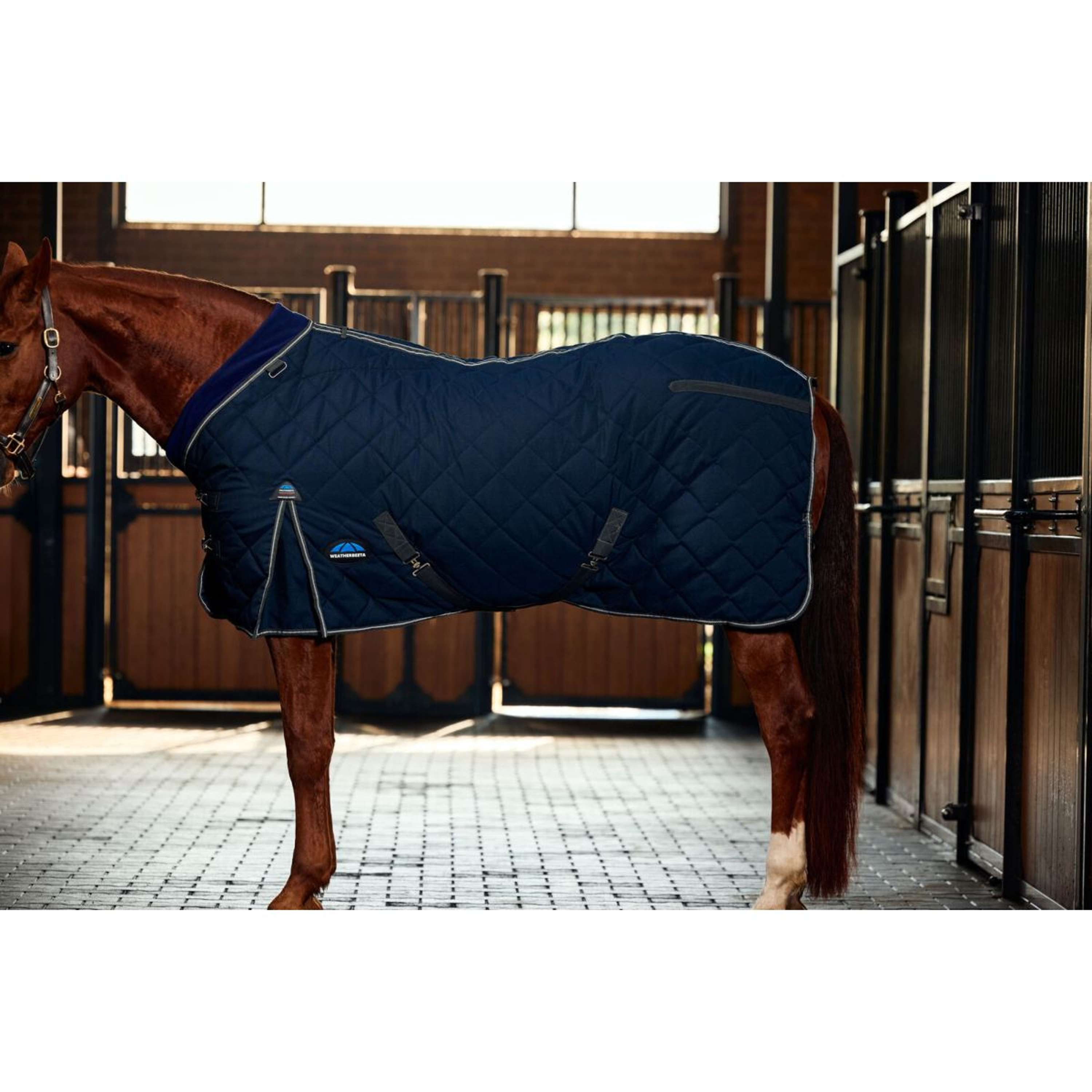 WeatherBeeta Stable Rug ComFiTec 100D Diamond Quilt Detach-A-Neck 220g Navy/Charcoal