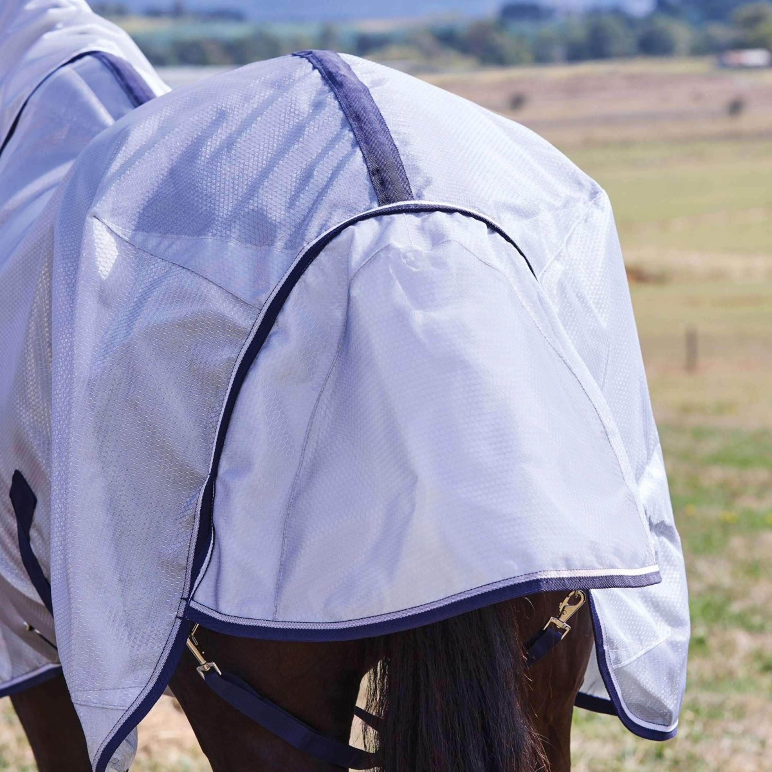 WeatherBeeta Fly Rug ComFiTec Hexi Combo Silver/Navy/White