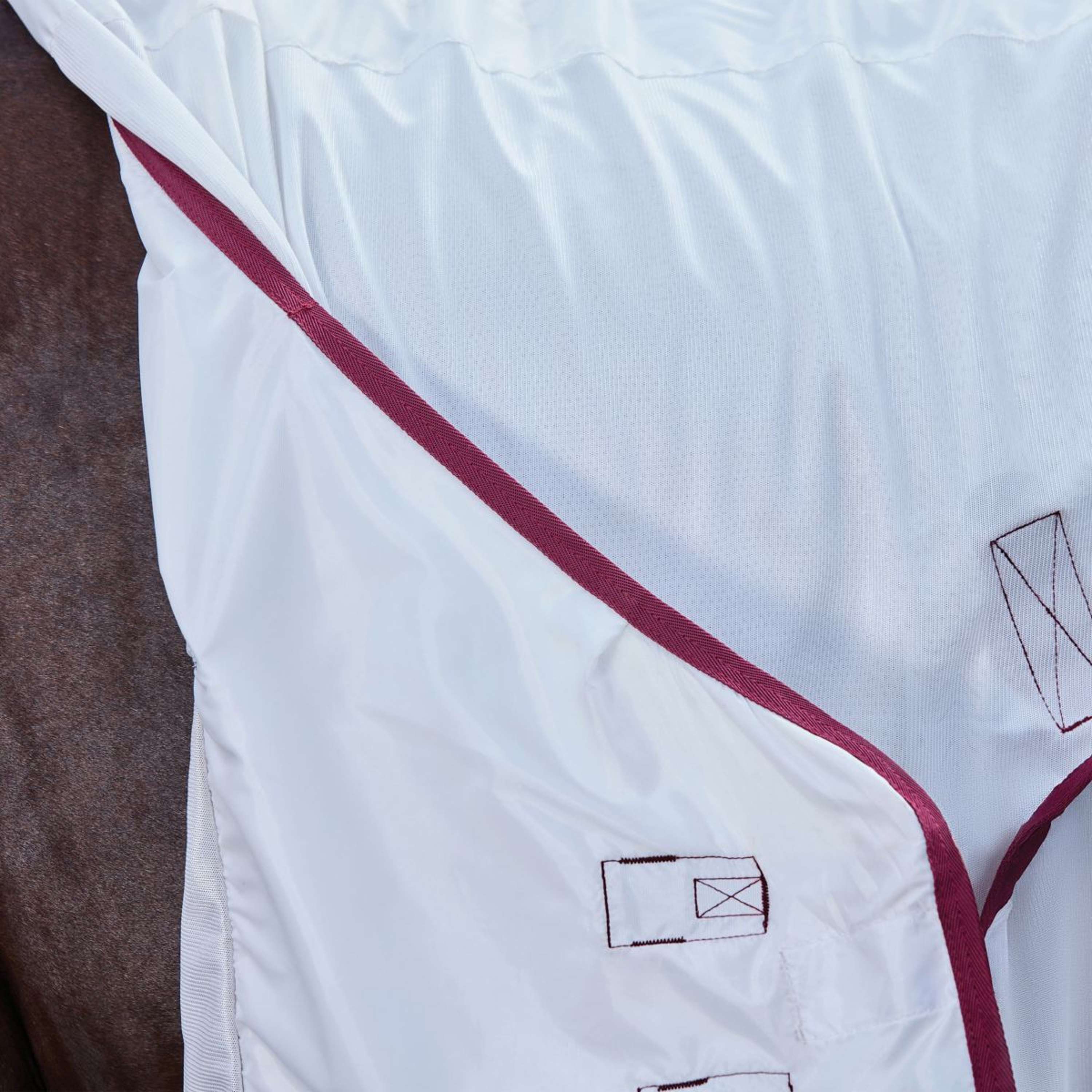 WeatherBeeta Fly Rug ComFiTec Essential Combo White/Burgundy
