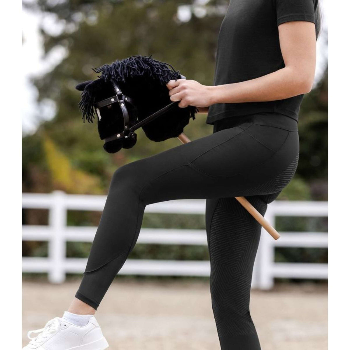 Waldhausen Hobby Horse Blacky Black