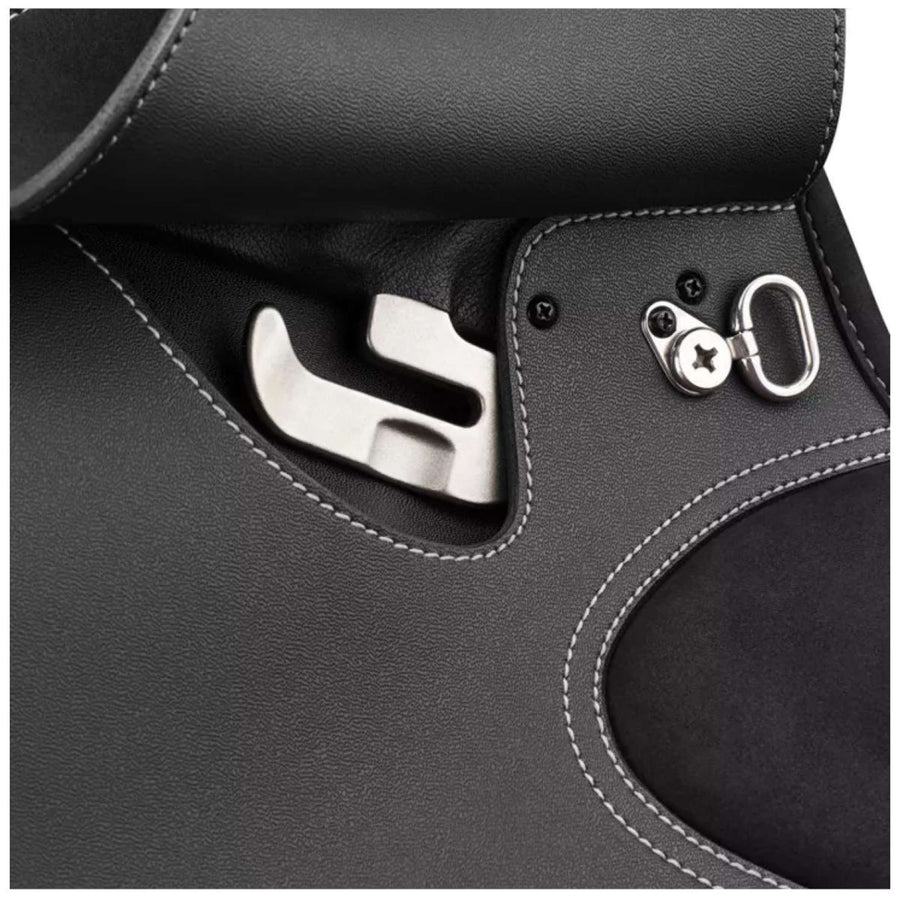 Wintec Jumping Saddle Pro Jump Pony Hart Black